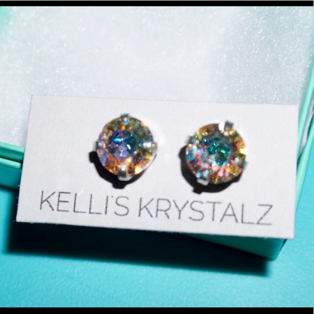 Handmade 8mm Swarovski Stud Earrings NWT